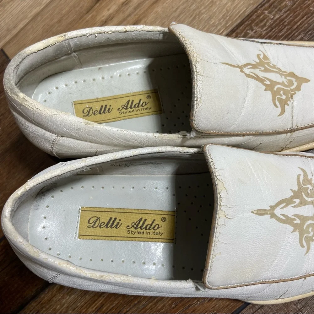 Vintage Delli Aldo White and Gold Loafers Size 7.5